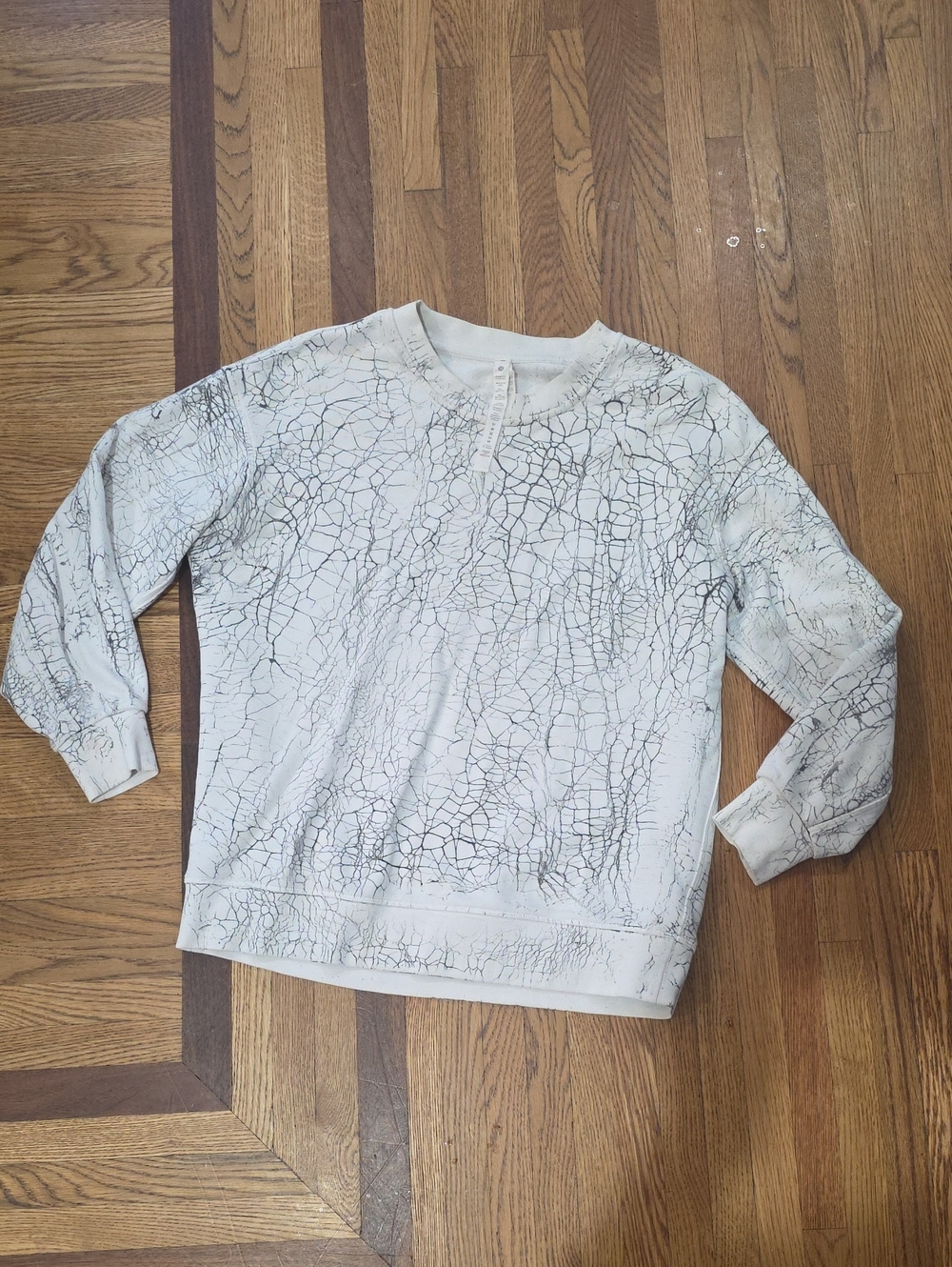 lululemon athletica Women's White Crackle-Print Crewneck Sweatshirt Size 2
